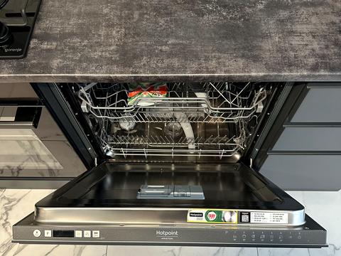 квартира за адресою Юліана Пелеша вул., 3