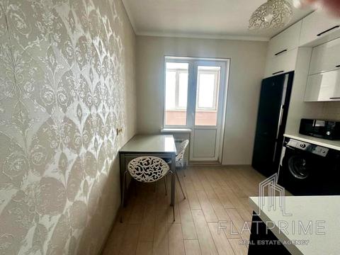 квартира за адресою Григорія Ващенка вул., 5