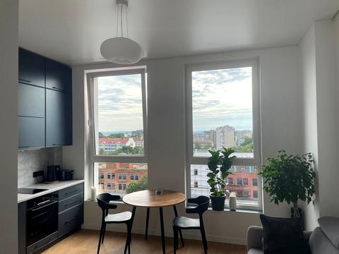 квартира за адресою Євгена Коновальця вул., 37-А