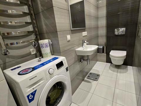 квартира за адресою Олени Степанівни вул. (Ленінградська), 8