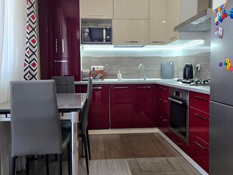 квартира за адресою Олени Степанівни вул. (Ленінградська), 8