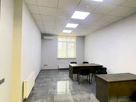 комерційна за адресою Французький бульв., 26/2