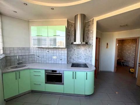 квартира за адресою Саперно-Слобідська вул., 22