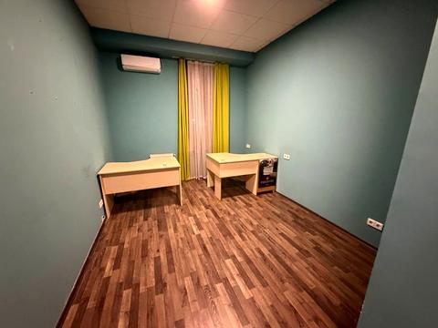 комерційна за адресою Козелецька вул. (Радищева), 24ж