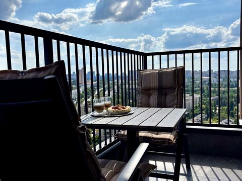 квартира за адресою Рея Бредбері вул., 2