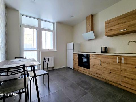 квартира по адресу Ревуцкого ул., 40-Б