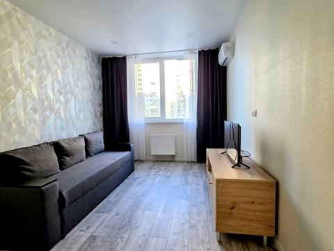 квартира по адресу Ревуцкого ул., 40-Б