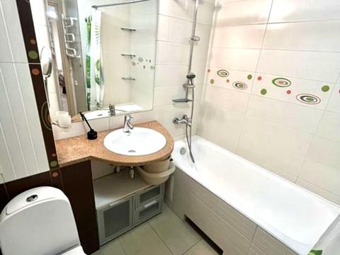 квартира за адресою Русанівська набережна вул., 10/1