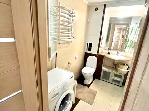 квартира за адресою Русанівська набережна вул., 10/1