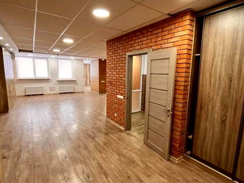 комерційна за адресою Київ, Ділова вул. (Димитрова), 2-Б