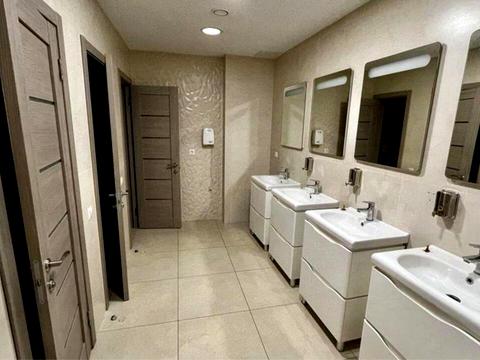 комерційна за адресою Київ, Ділова вул. (Димитрова), 2-Б