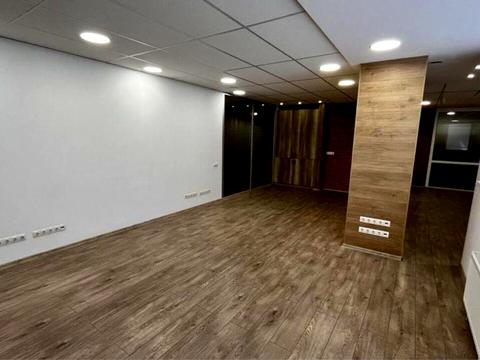 комерційна за адресою Київ, Ділова вул. (Димитрова), 2-Б