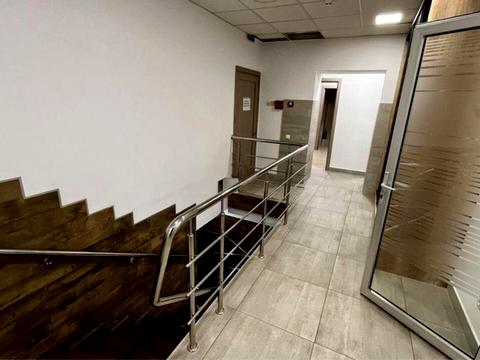 комерційна за адресою Київ, Ділова вул. (Димитрова), 2-Б