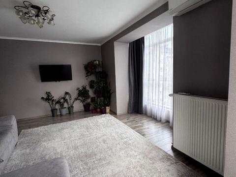 квартира за адресою Василя Стуса вул., 13Б