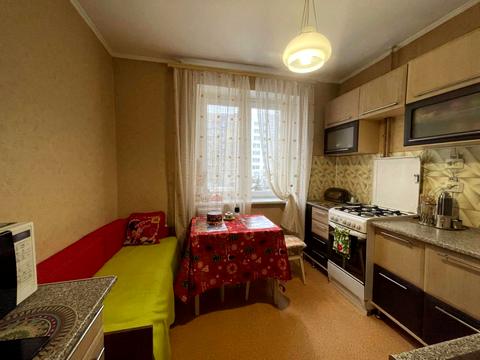 комната по адресу Червоной Калины просп., 104