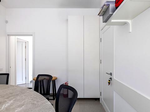 комерційна за адресою Львів, Стрийська вул., 86