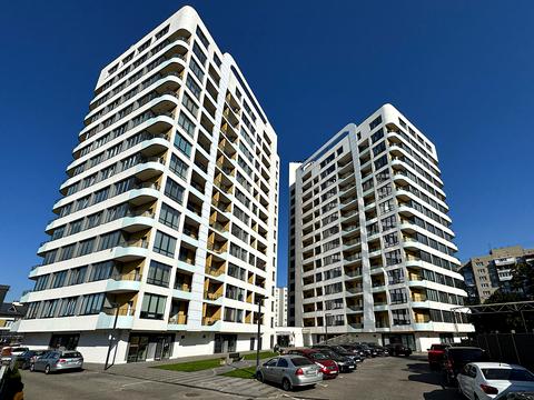 комерційна за адресою Львів, Стрийська вул., 86