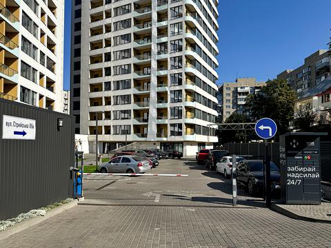 комерційна за адресою Львів, Стрийська вул., 86