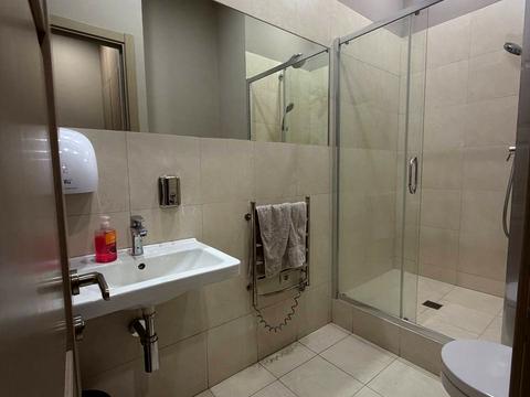 комерційна за адресою Хрещатик вул. (Kreschatic), 15