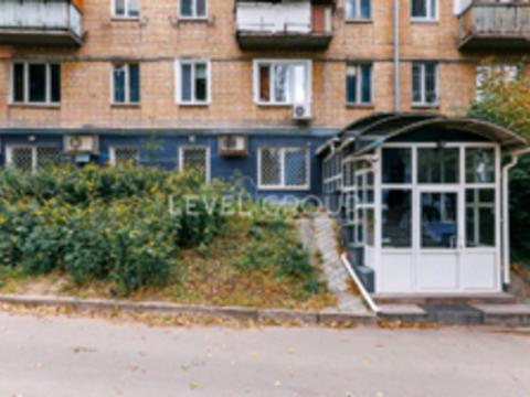 комерційна за адресою Київ, Уманська вул., 35