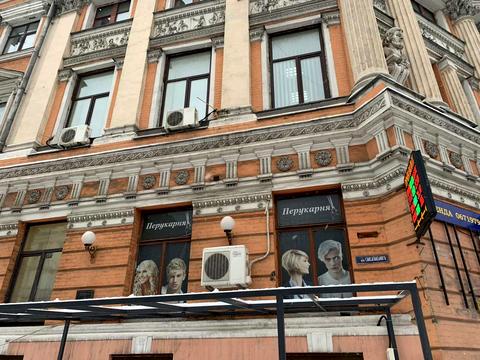 коммерческая по адресу Саксаганского ул., 108/18