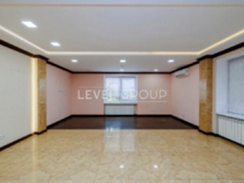 комерційна за адресою Київ, Уманська вул., 35