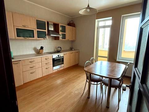 квартира за адресою Київ, Львівська вул., 22-А