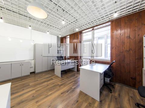 комерційна за адресою Київ, Лесі Українки бульв., 7-А