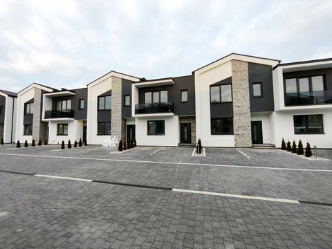 будинок за адресою Вишнева