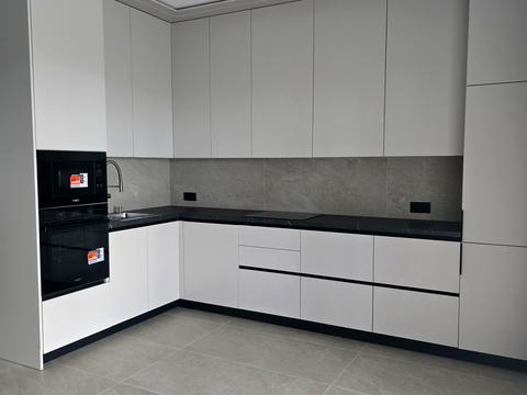 будинок за адресою Вишнева