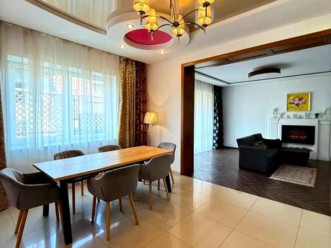 будинок за адресою Львів, Поперечна вул.