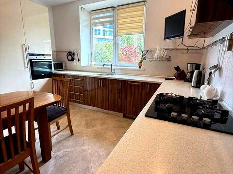 будинок за адресою Львів, Поперечна вул.