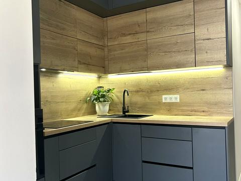 квартира за адресою Льва Ландау просп. (50-річчя СРСР), 52-Л