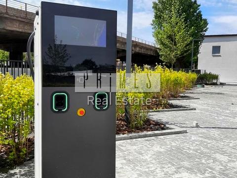 комерційна за адресою Новокостянтинівська вул., 7