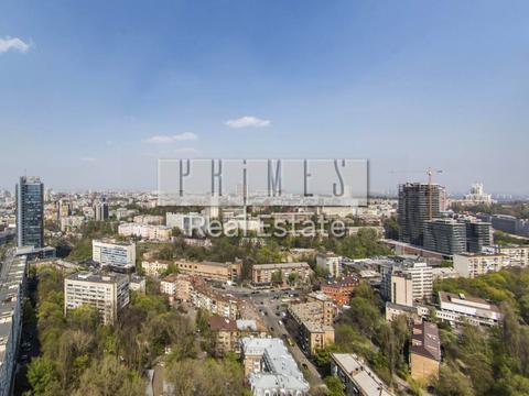 комерційна за адресою Лесі Українки бульв., 7-А