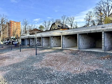 паркомісце за адресою Миколи Сингаївського вул. (Ново-Оскольська), 14