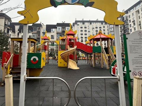 квартира за адресою Щаслива вул., (Будинок 20/10)