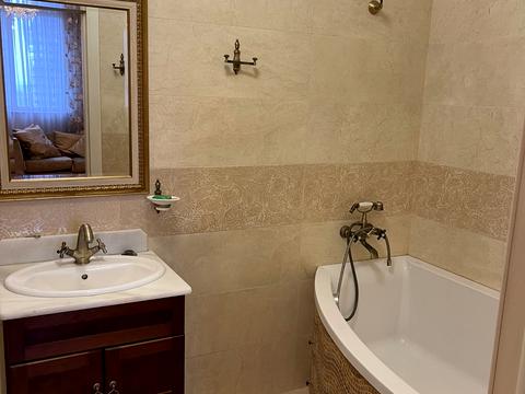 квартира за адресою Євгена Коновальця вул. (Щорса), 32-Г