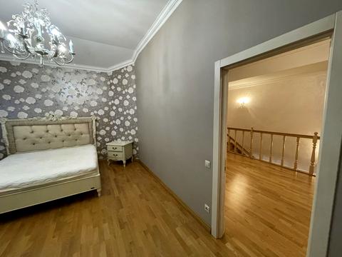 квартира за адресою Євгена Коновальця вул. (Щорса), 32-Г