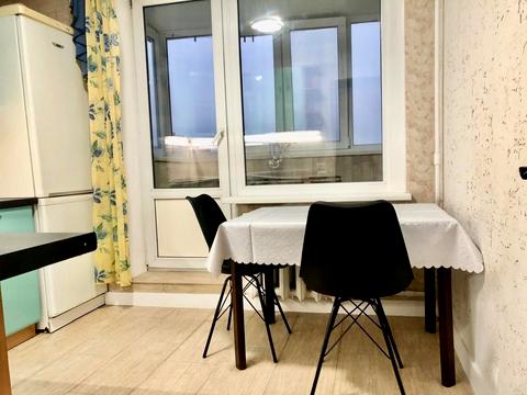 квартира за адресою Князя Романа Мстиславича вул. (Генерала Жмаченка), 4