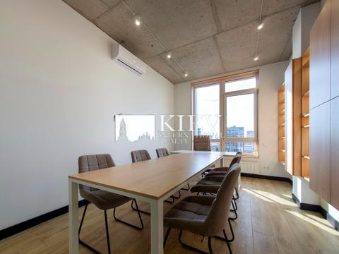 коммерческая по адресу Жилянська вул., 68