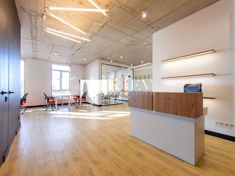 коммерческая по адресу Жилянська вул., 68