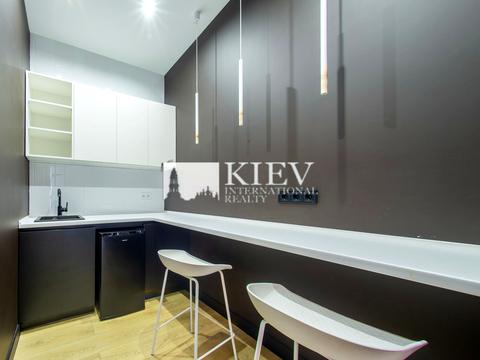 коммерческая по адресу Жилянська вул., 68