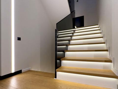 будинок за адресою с. Зубра, Івана Ґонти вул., 15в