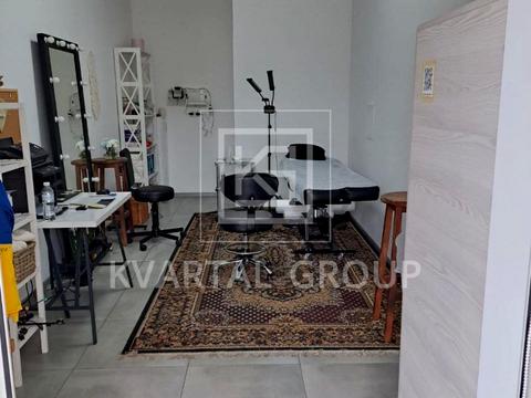 коммерческая по адресу Гнатюка ул., 4