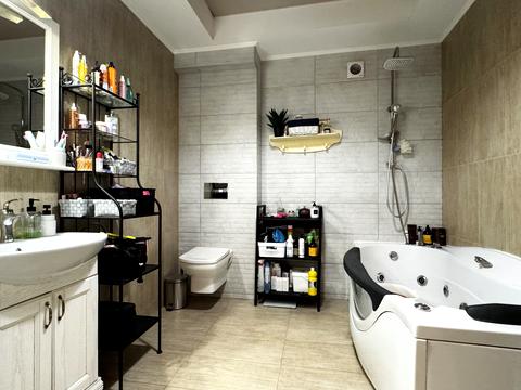 квартира по адресу Соборный просп. (Ленина), 60/23