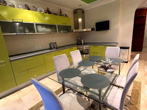 квартира за адресою Середньофонтанська вул., 19-А