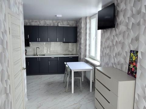 квартира за адресою Олега Мудрака вул. (Генерала Наумова), 1-Б