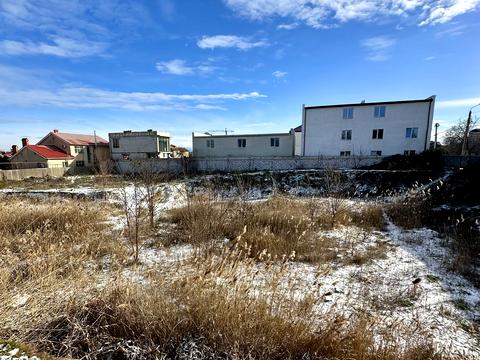 ділянка за адресою Довга вул.