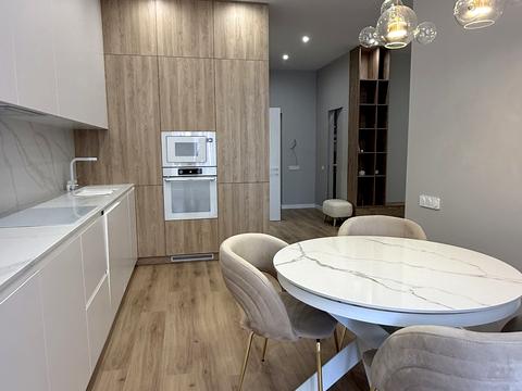 квартира за адресою Добровольців вул. (Маршала Говорова), 8